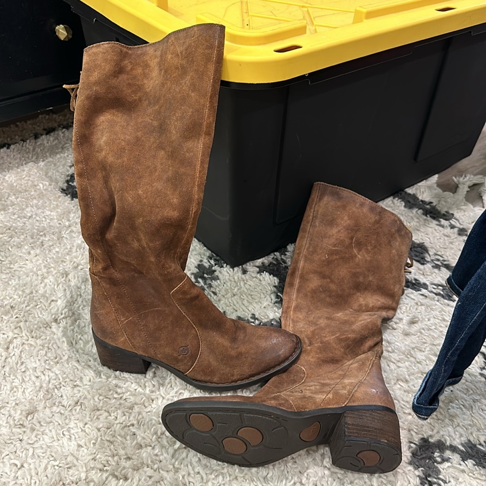 Like new Born leather boots - Picture 4 of 6